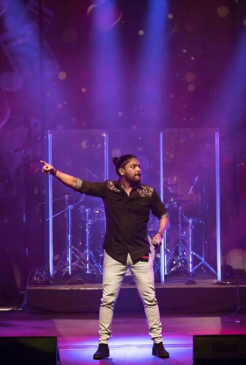 Vidhu Prathap work