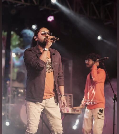 Vidhu Prathap work